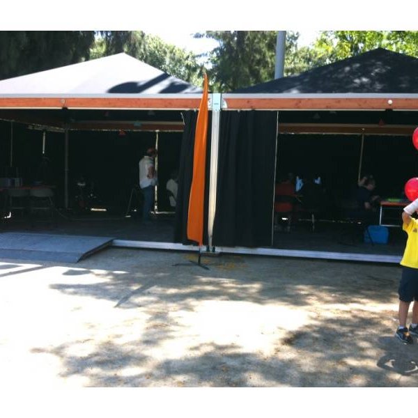 CD Carpas & Tarimas Installed VR tents for the Barcelona Science Festival Once Again